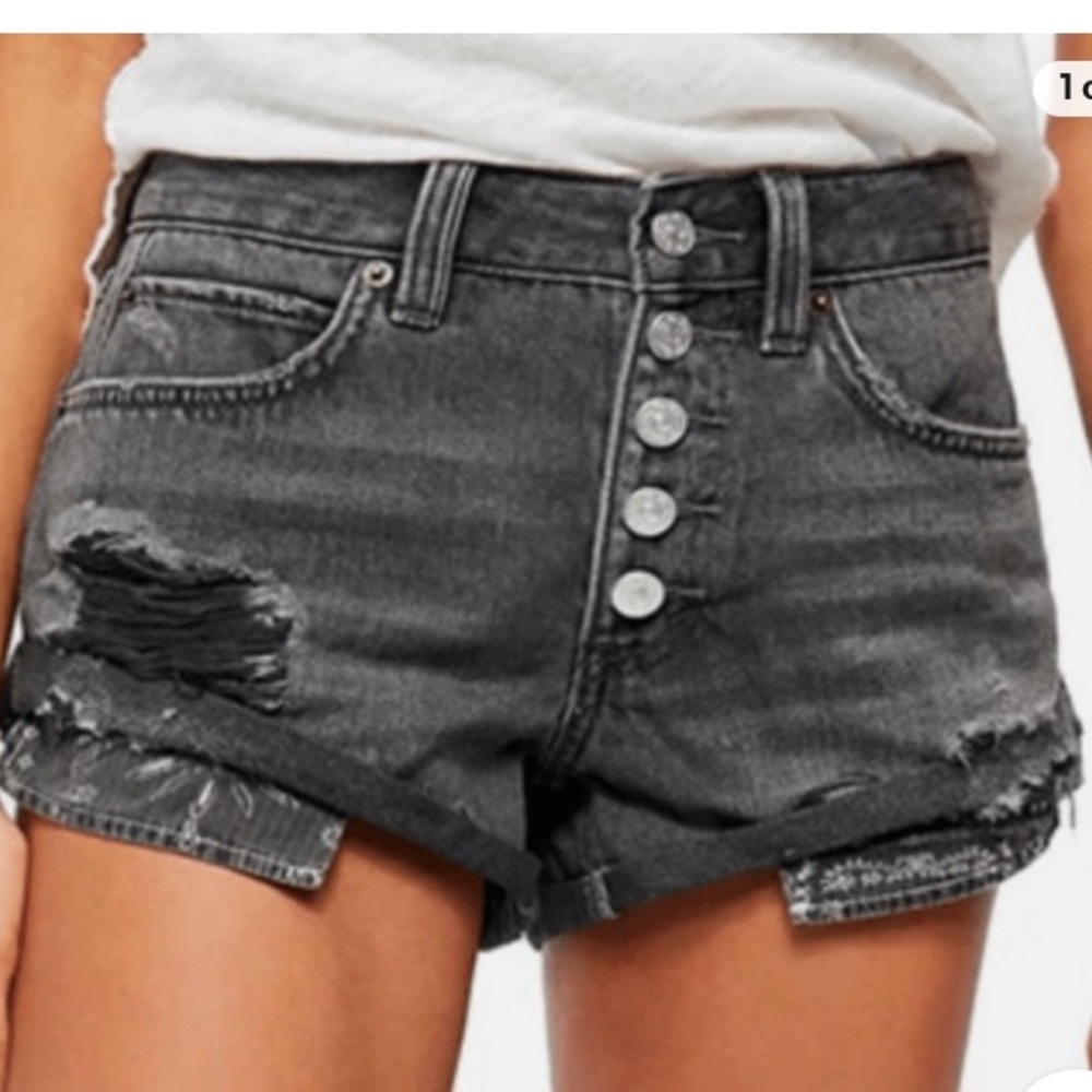 We The Free Women's Black Jean Shorts